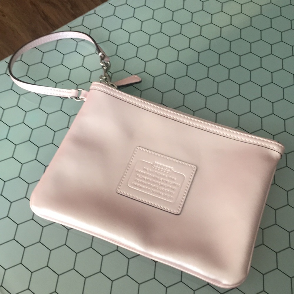 Wristlet
